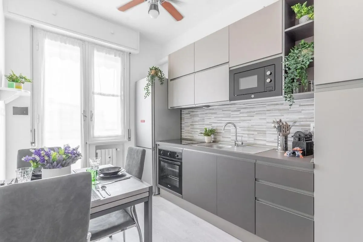 Comodo E Confortevole-Sesto Piano Con Vista Milán Apartmán
