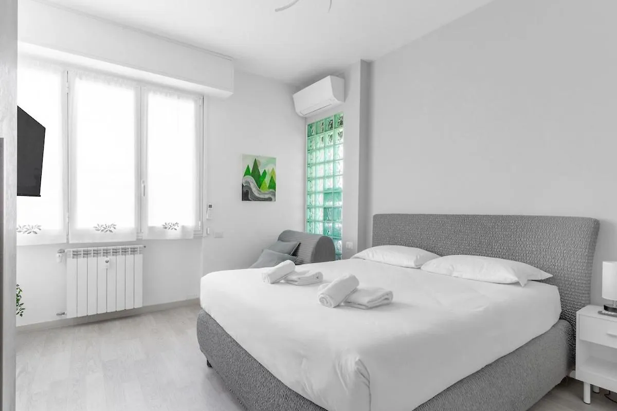 Comodo E Confortevole-Sesto Piano Con Vista Milan