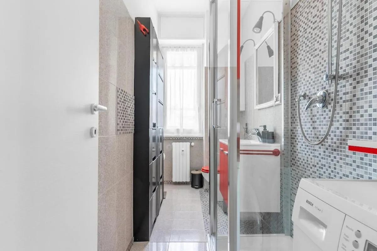 Comodo E Confortevole-Sesto Piano Con Vista Milan